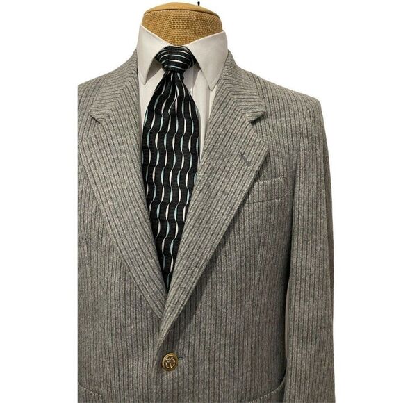 Men's Sports Coat Gray Gold Buttons Flannel Camel Hair Wool Blend Size 39 R - Picture 5 of 10